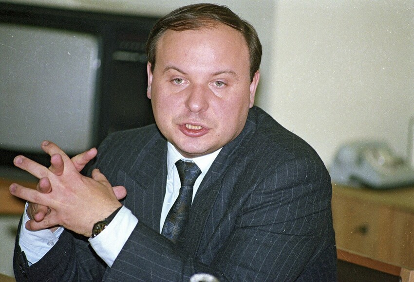 Как и почему Егор Гайдар отпустил цены в 1992 году? И мясо подорожало на 300%!