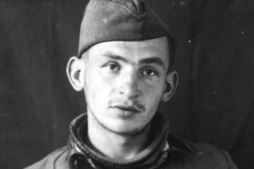 Ему 102 года: как Герой Советского Союза бомбил Берлин в 1942 году, ставил мировые рекорды и летал на самолете в 84?