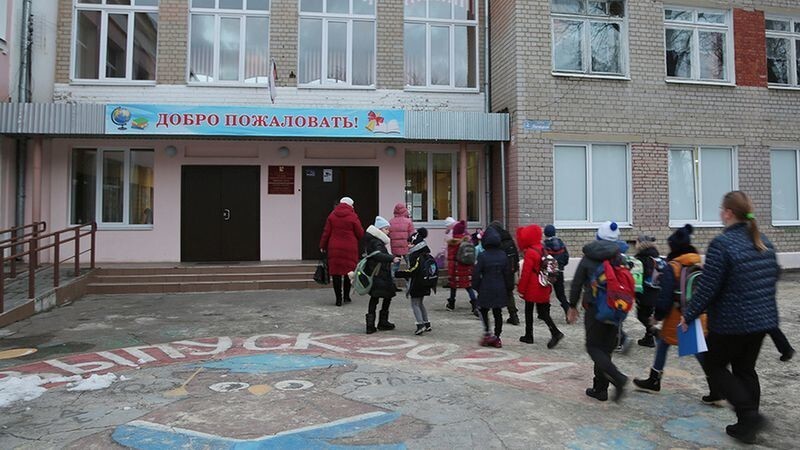 Что будет с эвакуированными из Донбасса школьниками