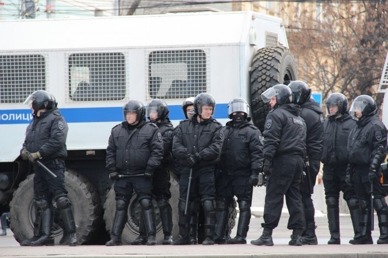 Митинг детям не игрушка