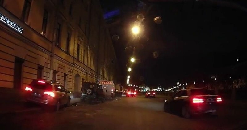 Спокойный сон за рулём и звонкое пробуждение из Санкт-Петербурга