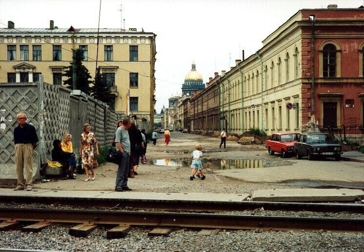 Каким был Санкт-Петербург в 1997 году? (смотрим старые фото и вспоминаем город 25-летней давности)