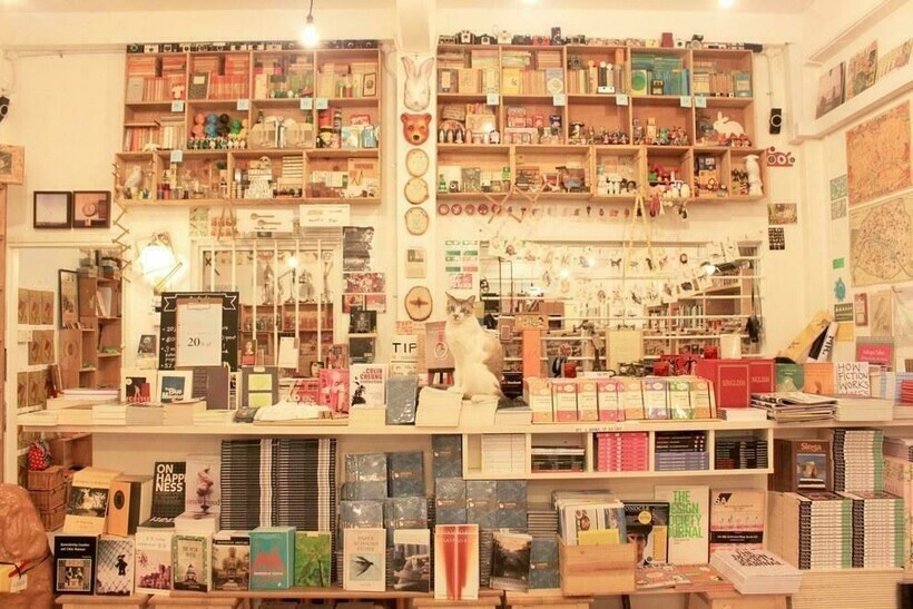 10 книжных магазинов и библиотек, ломающих стереотипы о самих себе