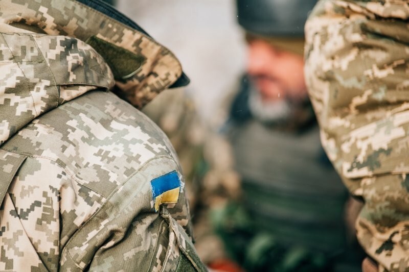 Камера, мотор… Киев выдаёт останки солдат и националистов за мирных жителей