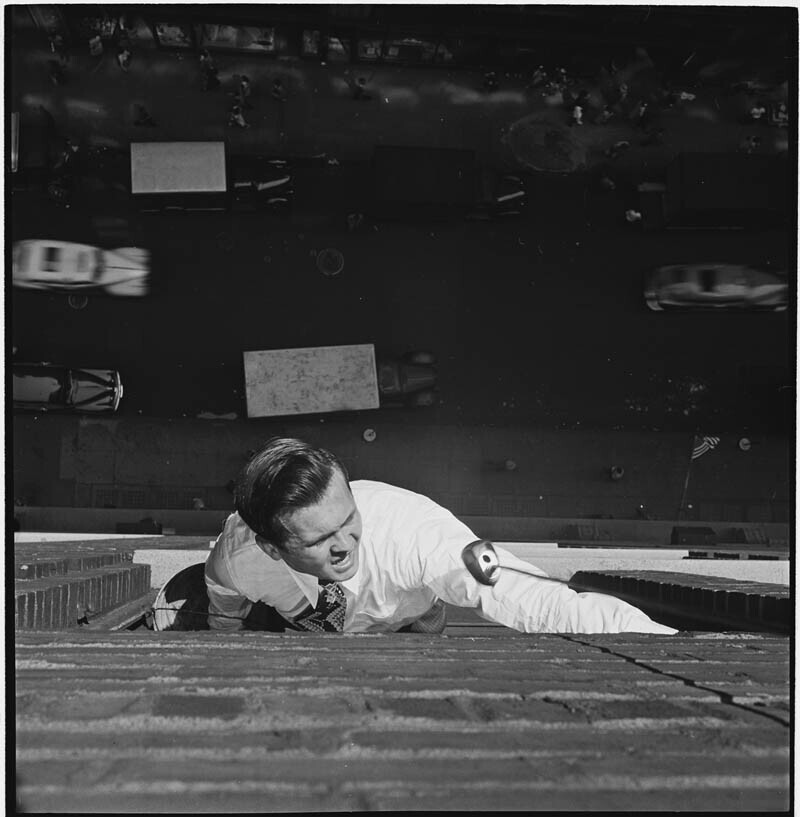 Джонни Грант, 1946 год.