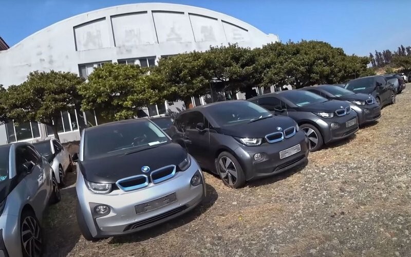 Более сотни прокатных BMW i3 брошены на острове Чеджу в Корее