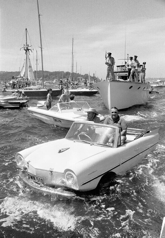 «Амфикар» на старте яхтенных гонок Сидней-Хобарт, 1971 год