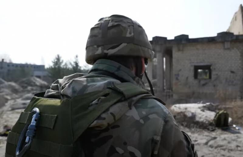 Всё большее число боевиков в Мариуполе попадает в плен к ВС РФ, оставшись без боеприпасов