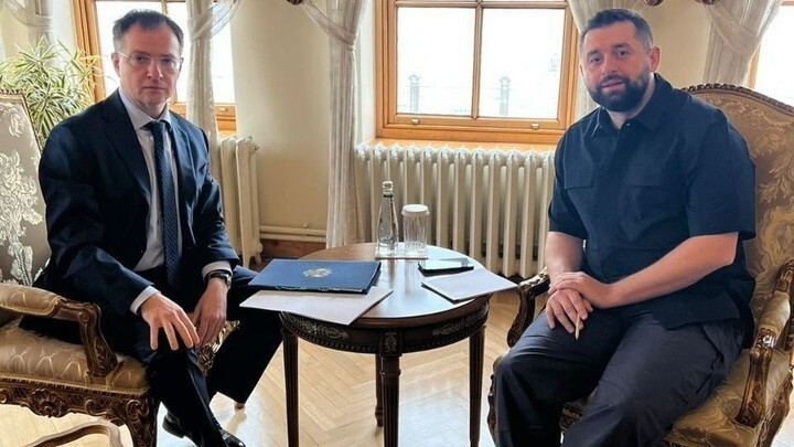 Переговоры Россия - Украина: Что осталось за кадром? Мнение политолога