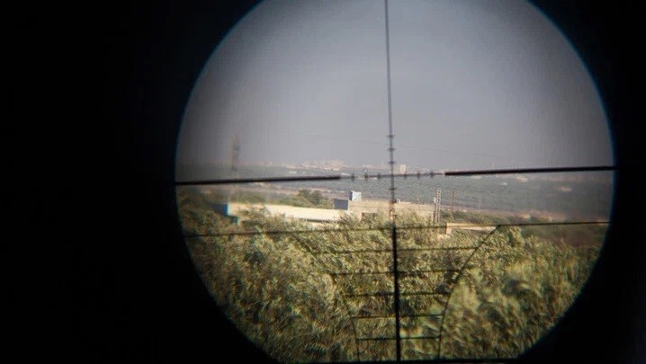 Убивала и мирных, и военных: Русские бойцы уничтожили особо опасную снайпершу в Мариуполе