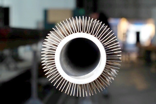 УрФУ создал технологию производства оребрённых труб лазером