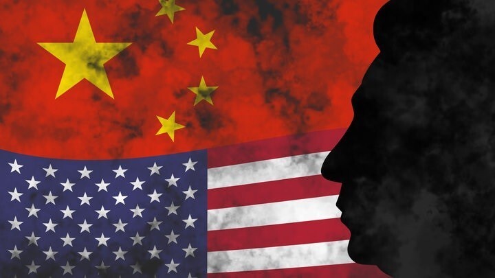 Дипломат КНР высмеял политику США одной картинкой: "Прими мою сторону!"