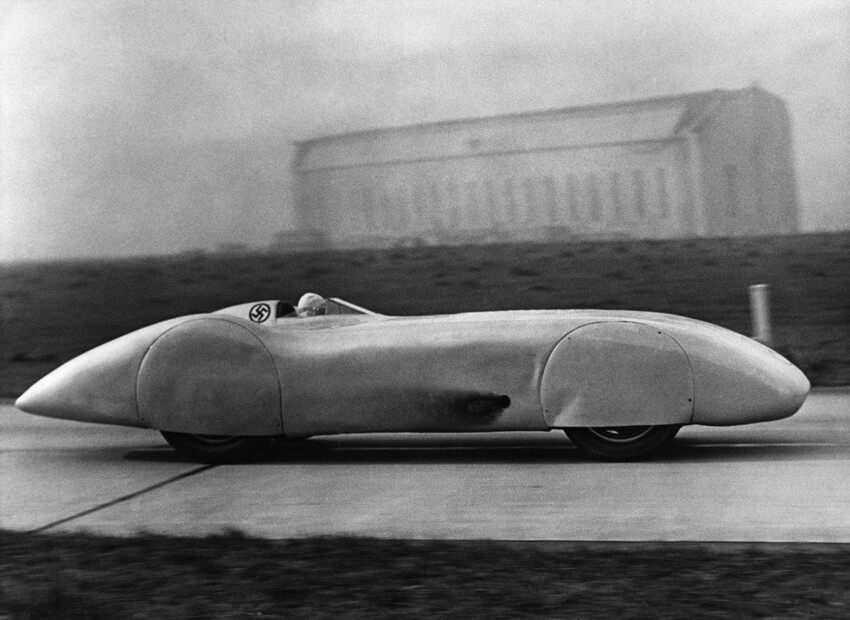 Попытка установить мировой рекорд скорости на Mercedes Benz W125: 27 января 1938 г.