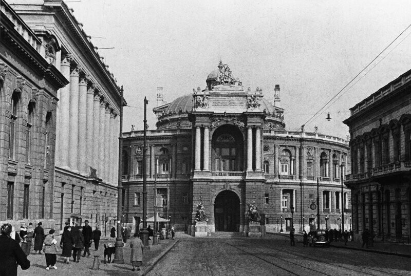 СССР в 30-е годы на снимках фотоклассика Михаила Прехнера