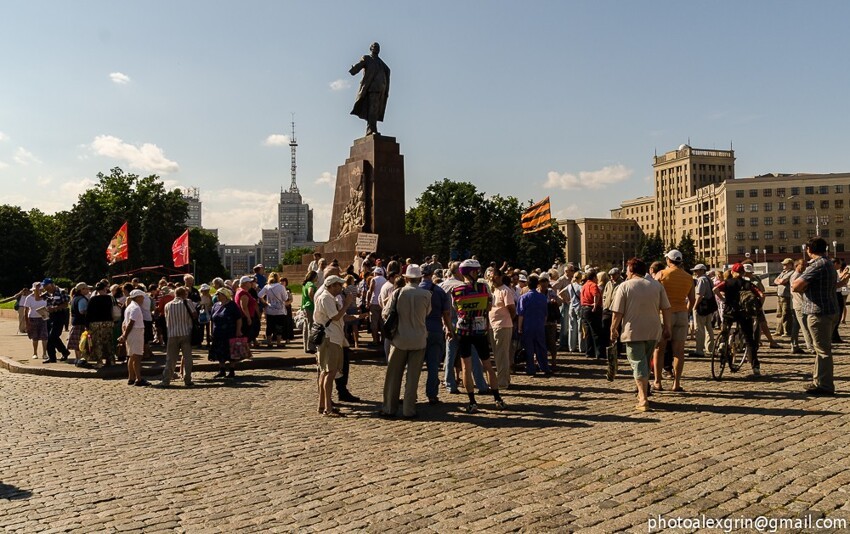 Руководство Харькова получило указание из Киева превратить город в подобие Мариуполя