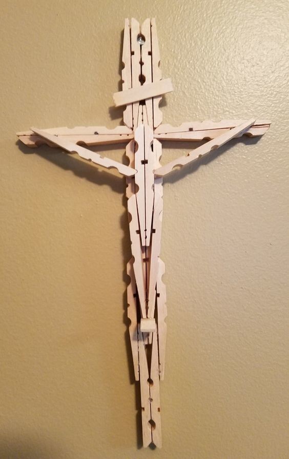 Пост для тех, кому нужны религиозные атрибуты: 20 креативных крестов
