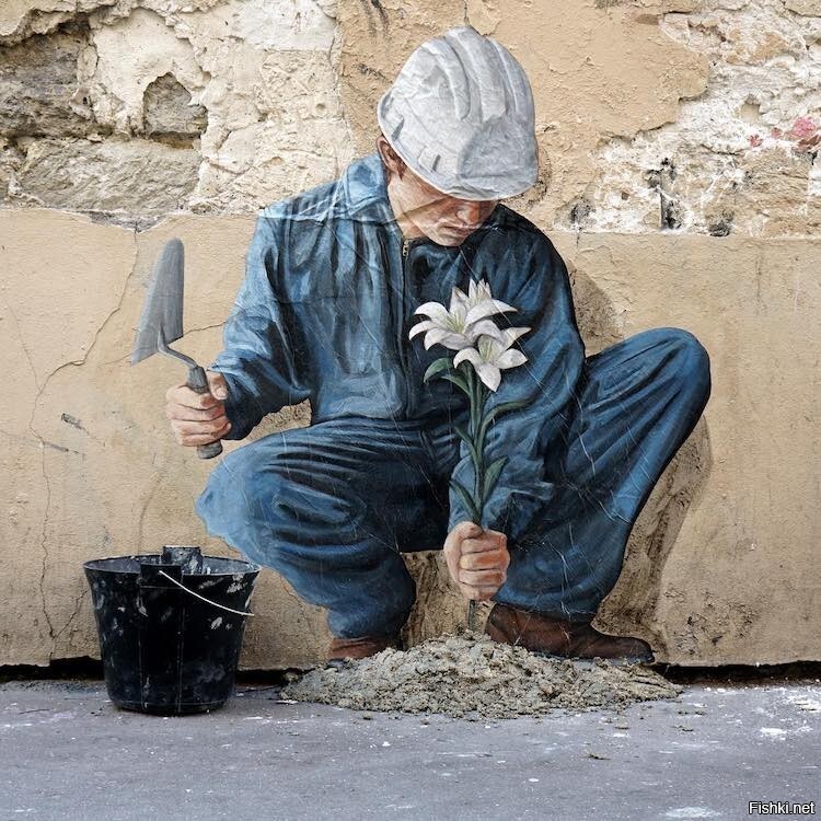 Французский уличный художник Левалет (Levalet) известен своими причудливыми г...