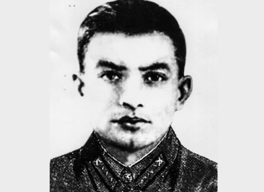 Ханпаша Нурадилов, убив 920 немцев, стал в 18 лет самым результативным пулеметчиком Великой Отечественной войны