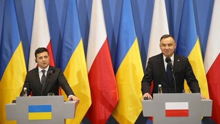 "Паломничество" президентов в Киев разгадал военный эксперт