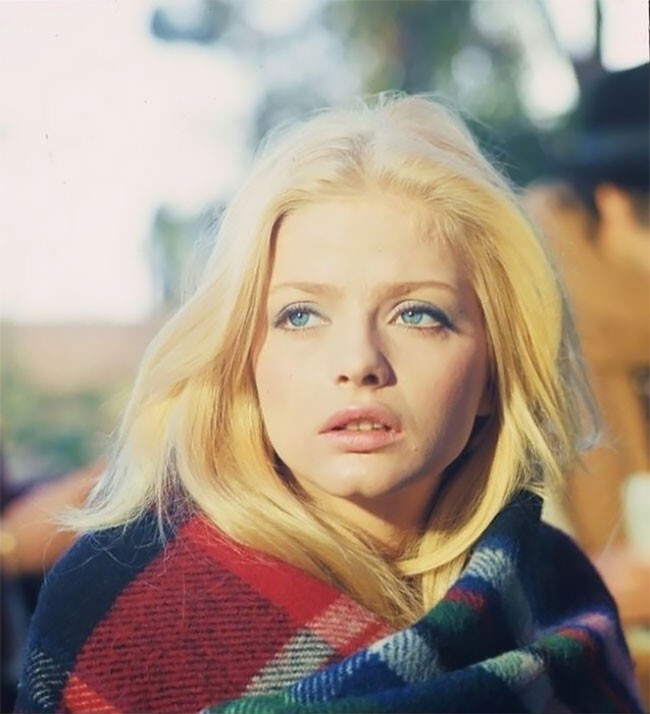 Прекрасная Ева Аулин в красочных снимках 60-х и 70-х годов