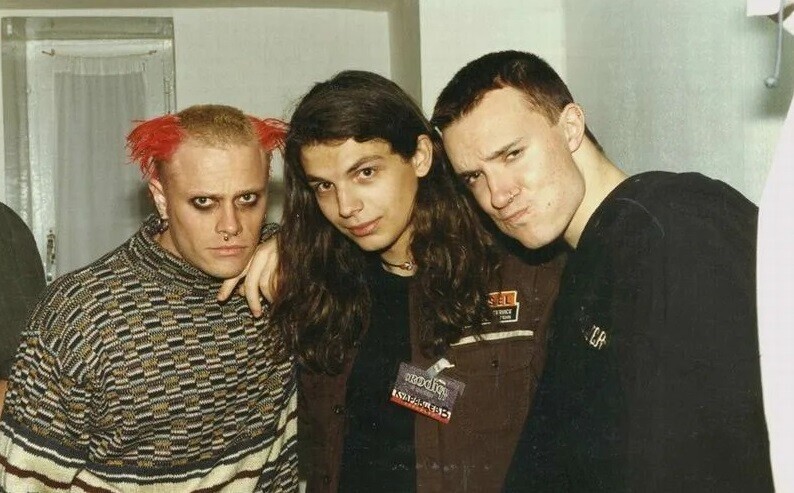 Перед концертом группы «The Prodigy» в Москве, 14 декабря 1995 года