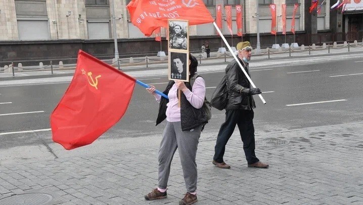 Запорожские казаки впервые за восемь лет подняли флаг победы под Херсоном