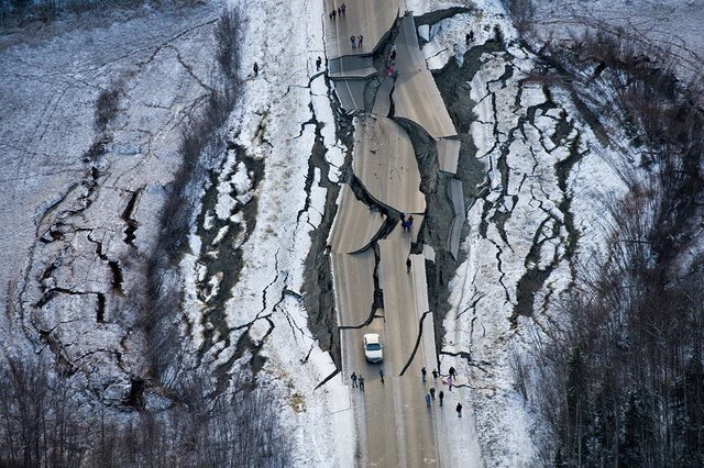 Последствия одного землятресения на Аляске