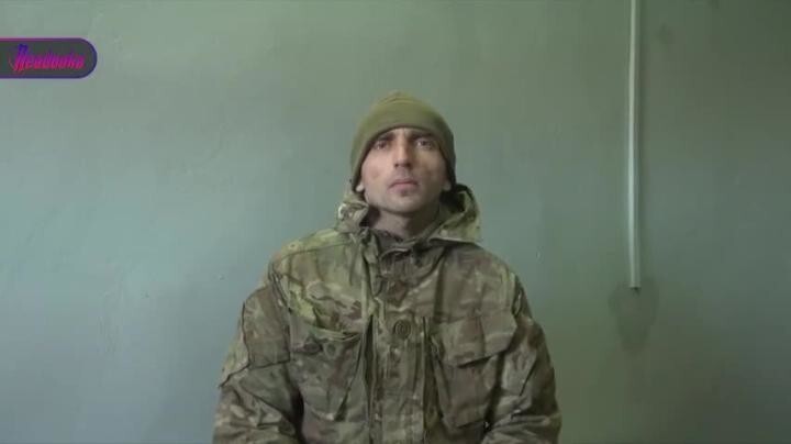Мне кажется, в начале его [конфликта в Донбассе] можно было избежать», 
