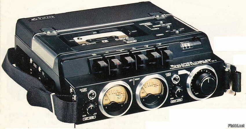 Портативный кассетник JVC KD-2, 1977-79: