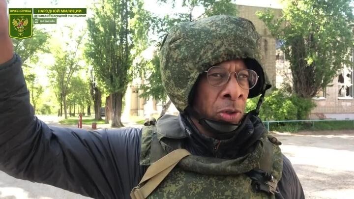 В освобождённое Рубежное прибыл Джон Паркер&nbsp;– кандидат в сенаторы США 