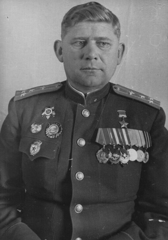 Герой Советского Союза гвардии полковник И.И. Красноюрченко