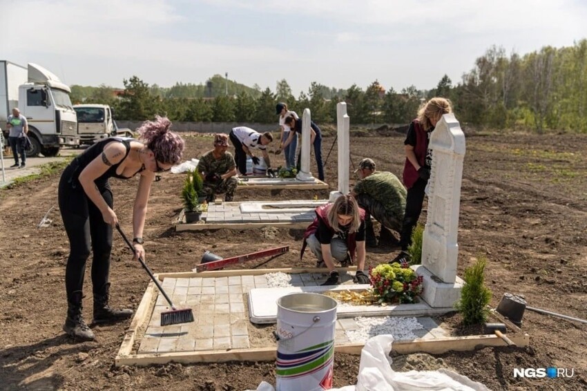 В Сибири прошёл конкурс на самую красивую могилу