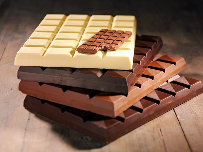 Сладкая жизнь: самый полезный сорт шоколада и другие малоизвестные факты о популярном лакомстве