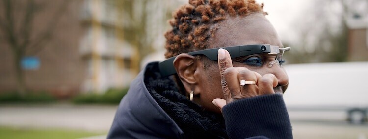 В Нидерландах разработали "умные очки" для слепых