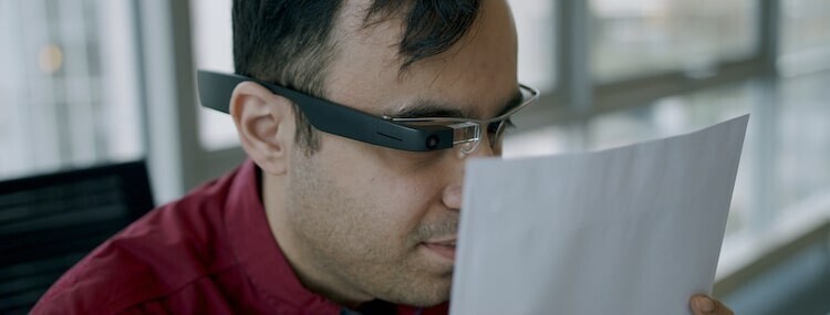 В Нидерландах разработали "умные очки" для слепых