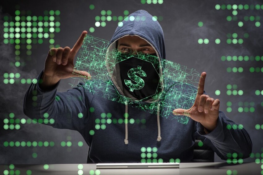 Сбой в матрице: хакер отдает краденные данные в обмен на добрые дела