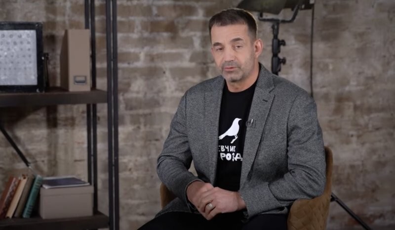 Дмитрий Певцов: сын, вера, спецоперация и Россия /// Эмпатия Манучи
