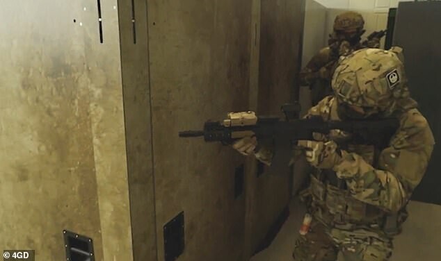 Военнослужащие 16-й десантно-штурмовой бригады будут обучаться на специальном объекте виртуальной реальности в Колчестере, Эссекс