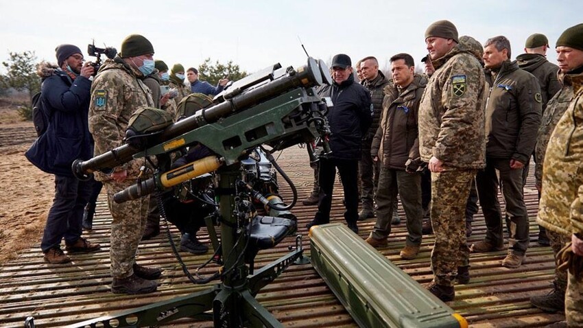 Евродепутат Мариани обвинил президента Украины Зеленского в обмане Европы