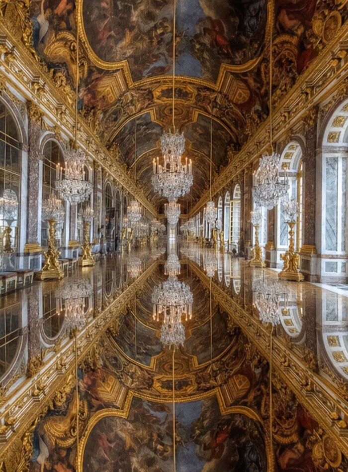 24. Зеркальная галерея Версальского дворца, Франция
