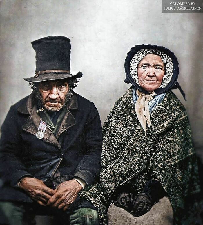 25. Британский ветеран наполеоновских войн и его жена в 1860-х годах