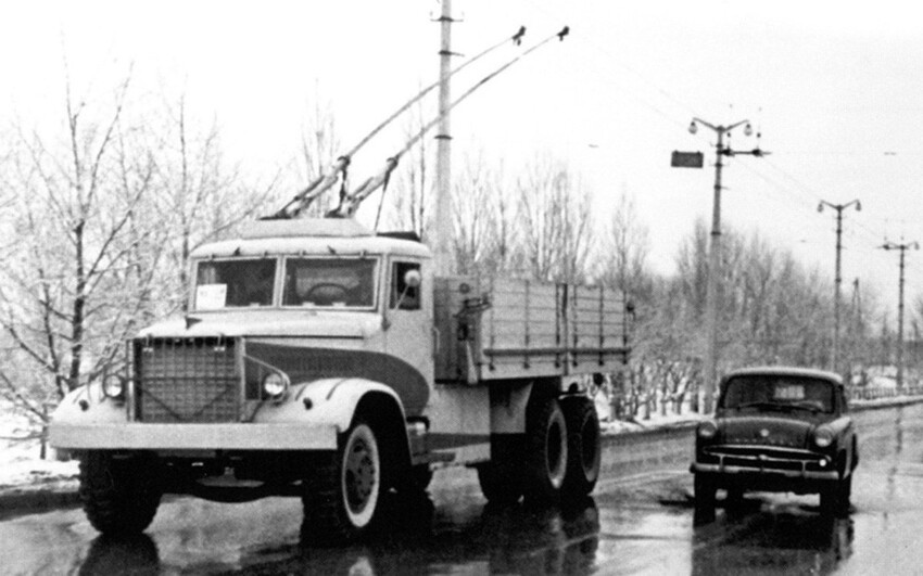 Уникальные грузовики СССР на электротяге