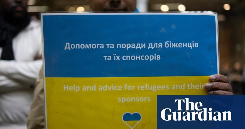 "Бездом для Украины". Сотни украинских беженцев остались без крова в Англии