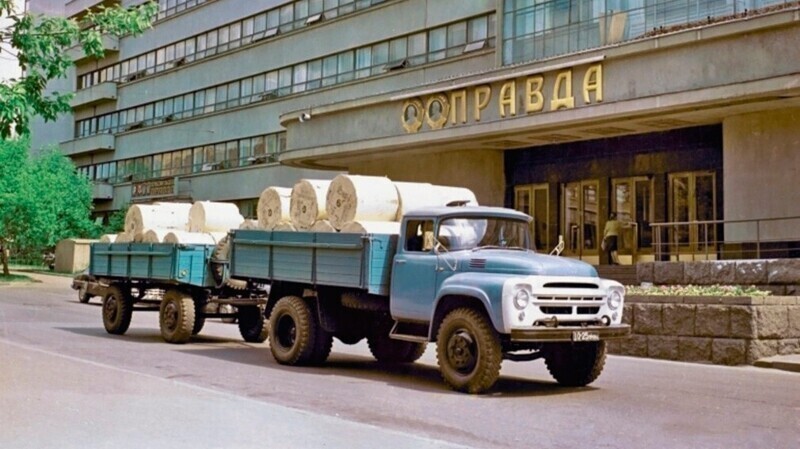 Почему кабины ЗИЛ-130 при СССР окрашивали в голубой цвет?
