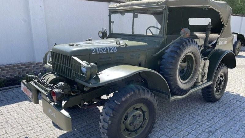 80-летний военный внедорожник Dodge, как у маршала Жукова, выставили на продажу в Тюмени