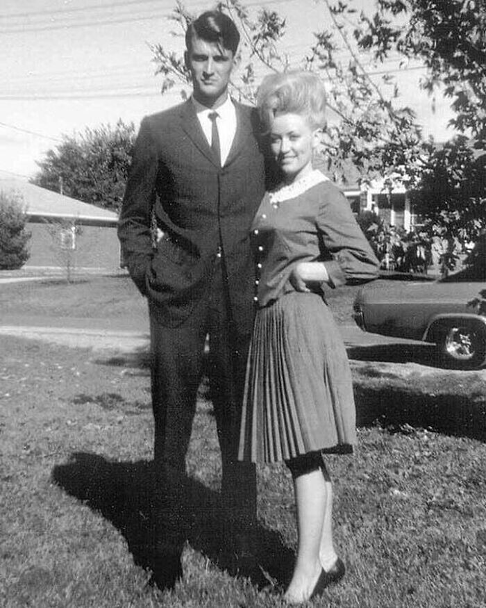 4. Долли Партон и её муж Карл Дин, 1966 год