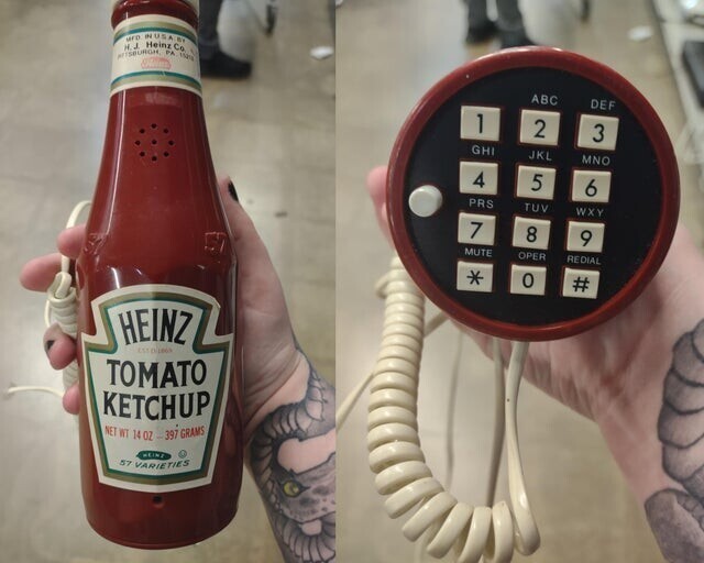 Телефон - бутылка кетчупа