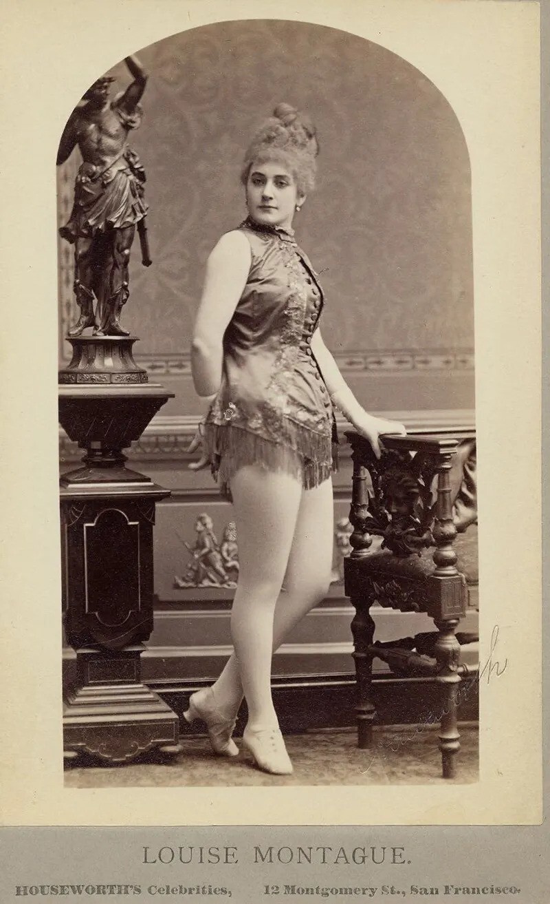 Винтажные фотографии танцовщиц бурлеска и их изысканных костюмов, 1890 г