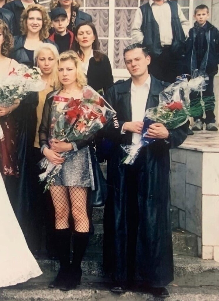1. Гости на свадьбе, 1990-е годы