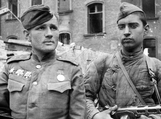 Как мужественно воевал герой взятия рейхстага и почему он не попал на парад Победы